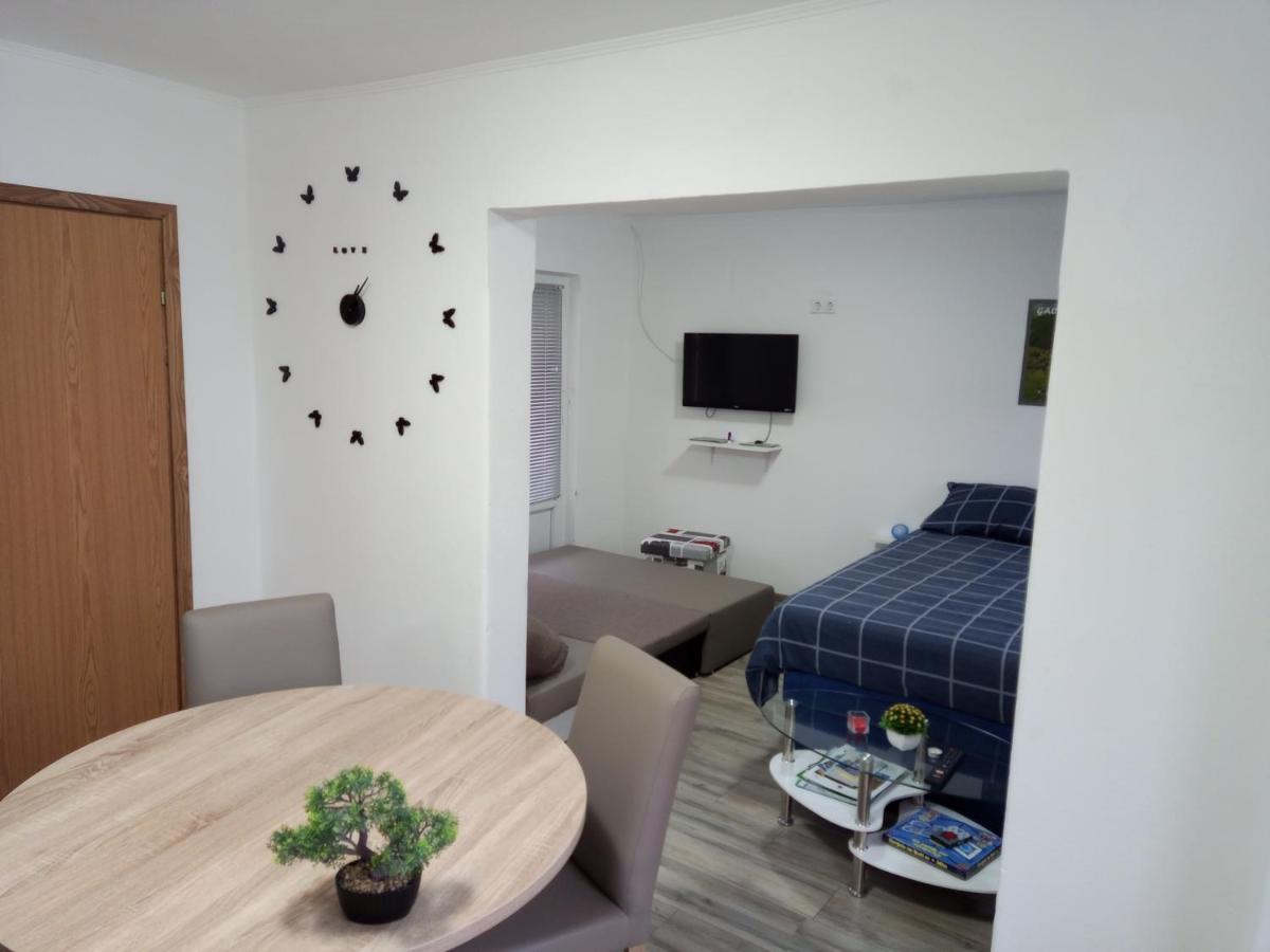 Apartman Borna Otočac Esterno foto