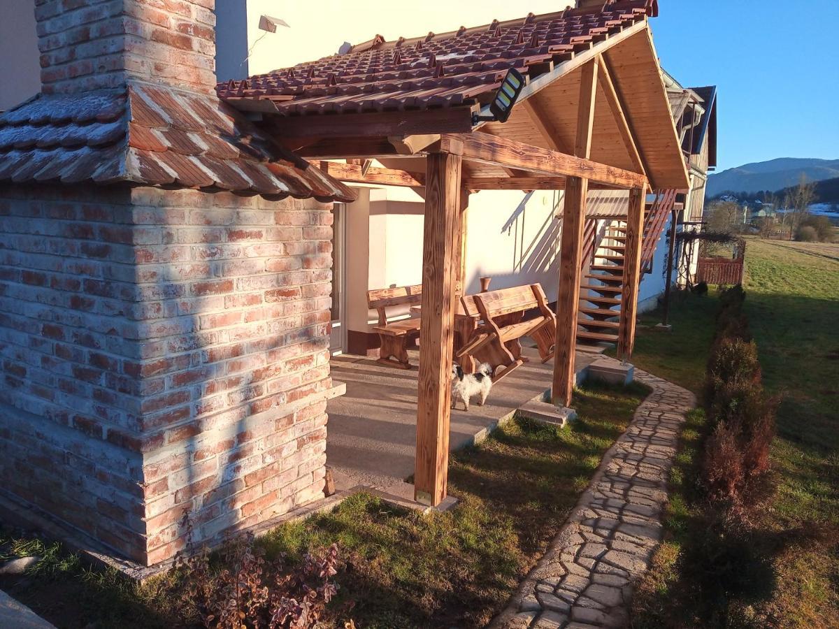 Apartman Borna Otočac Esterno foto
