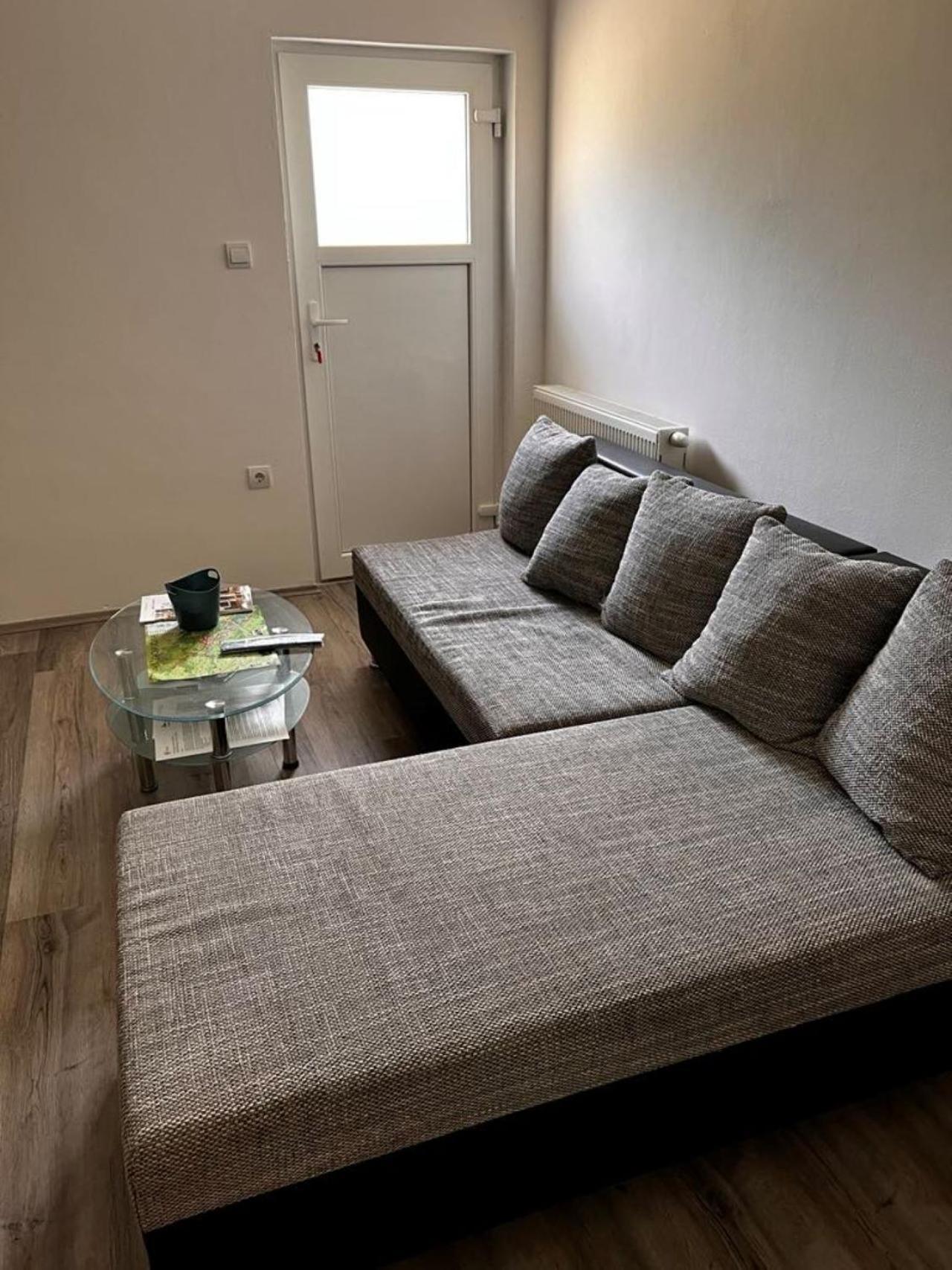 Apartman Borna Otočac Esterno foto