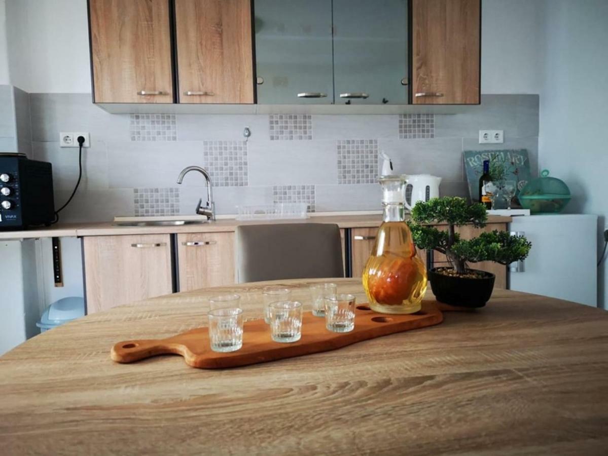 Apartman Borna Otočac Esterno foto