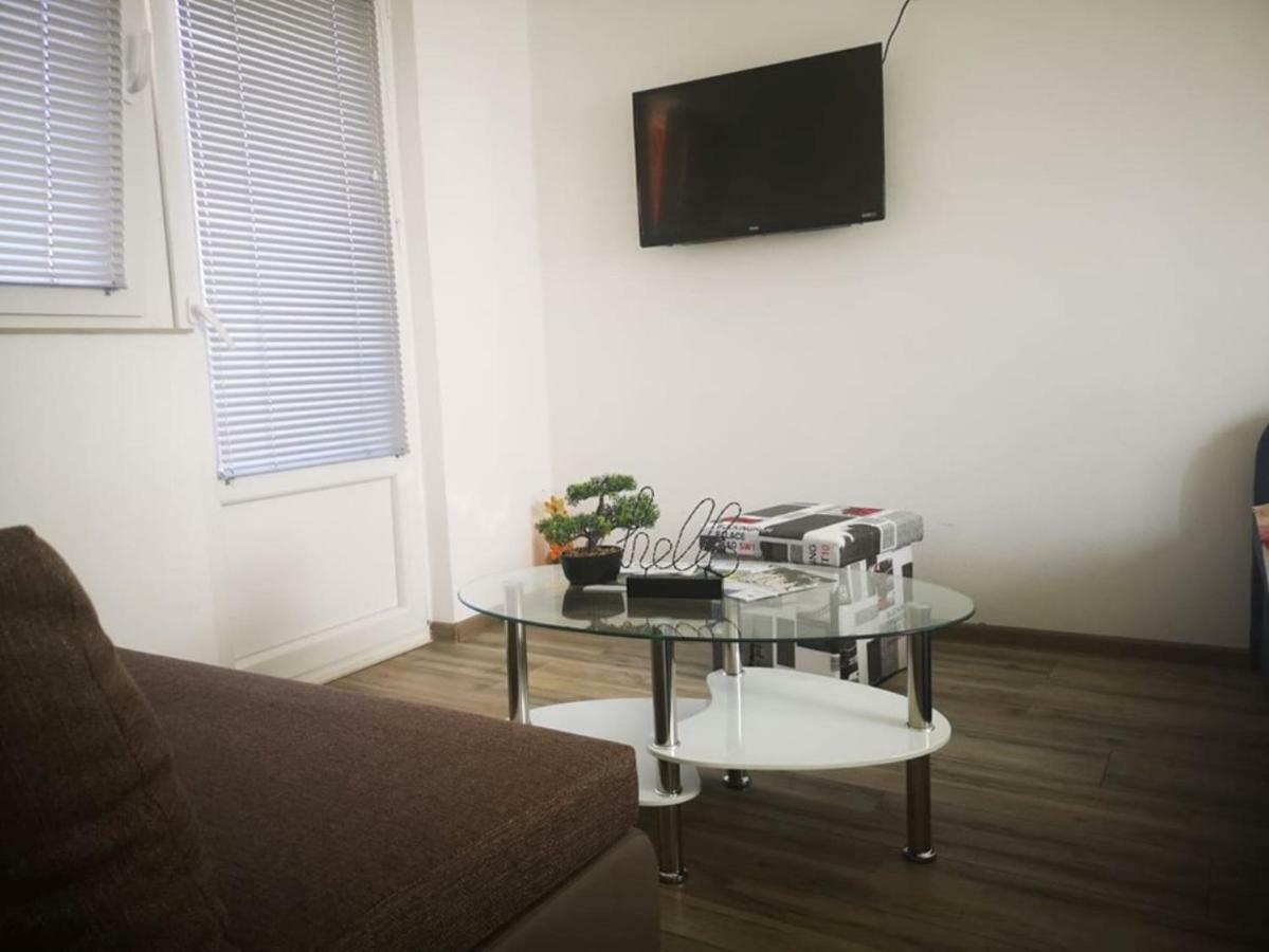 Apartman Borna Otočac Esterno foto
